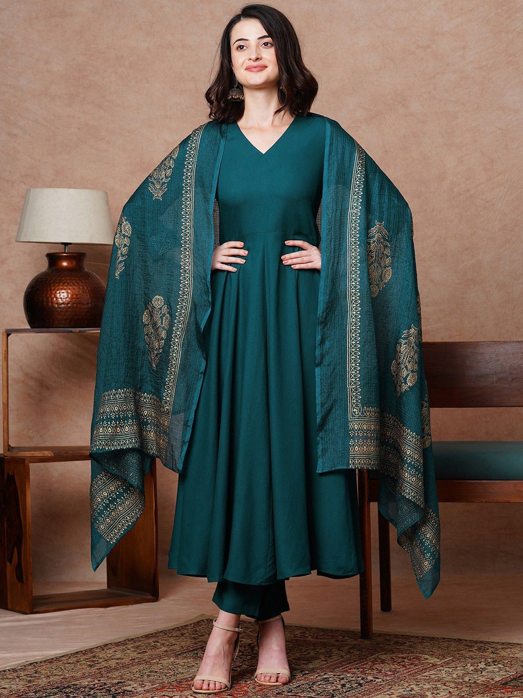 Anni Designer V-Neck Three-Quarter Sleeves Regular Rayon Kurta With Trousers With Dupatta