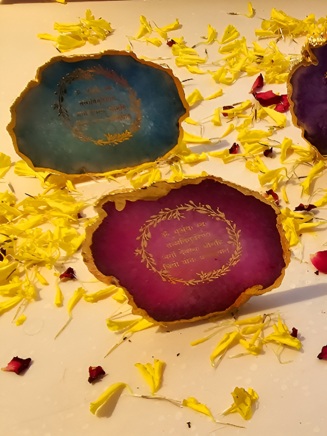 HOMEARTE Green Gayatri Mantra Agate Stone Tea light Religious Candle Holder