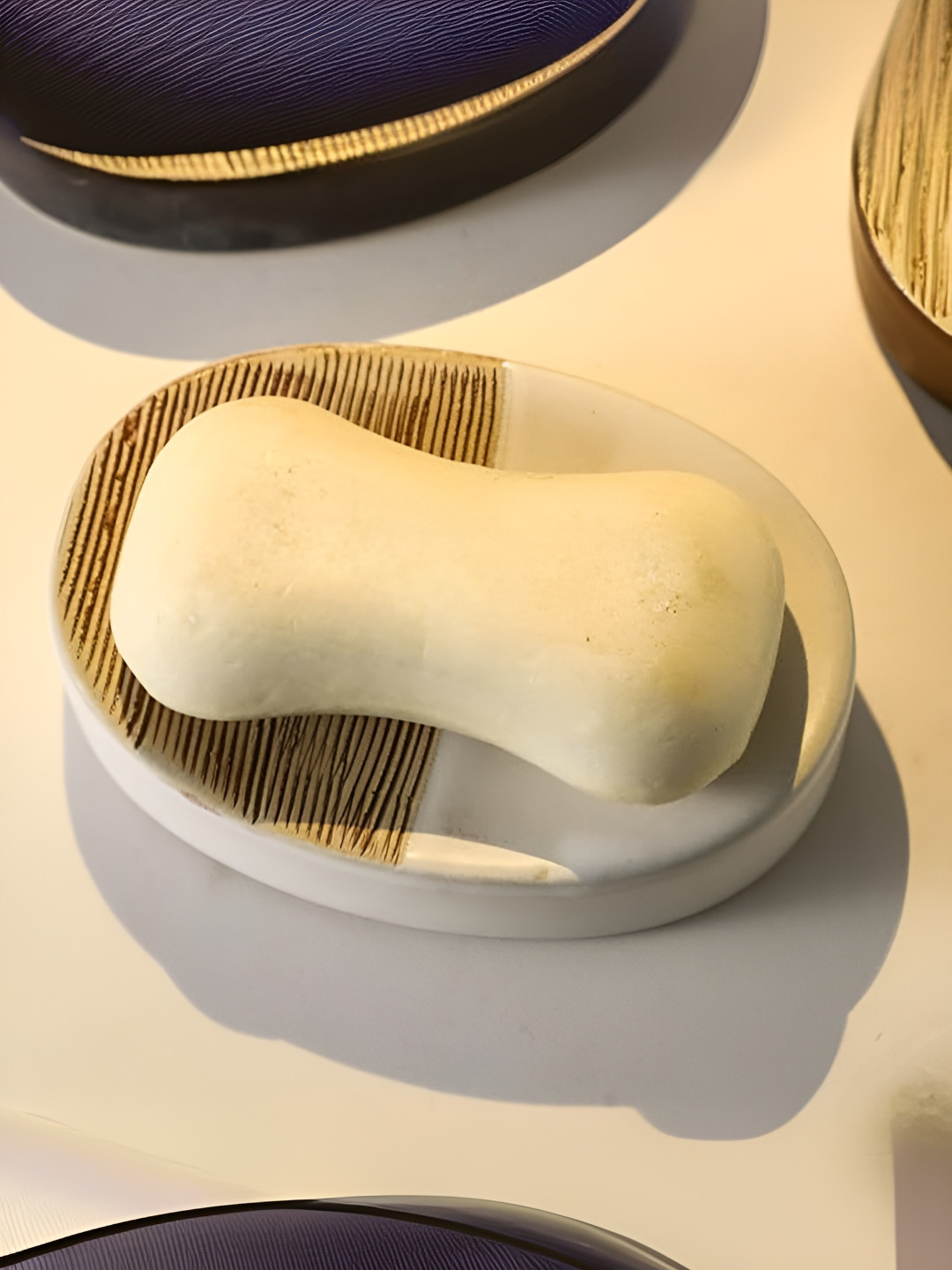 UMAI Khaki & Off White Colour Blocked Stain & Chip Resistant Ceramic Soap Case