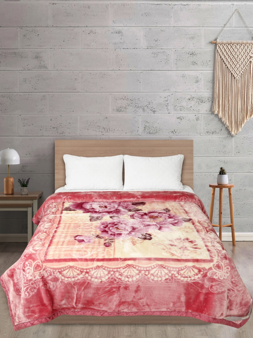Signature comfy Rose & Beige Floral Mink Heavy Winter Double Bed Blanket