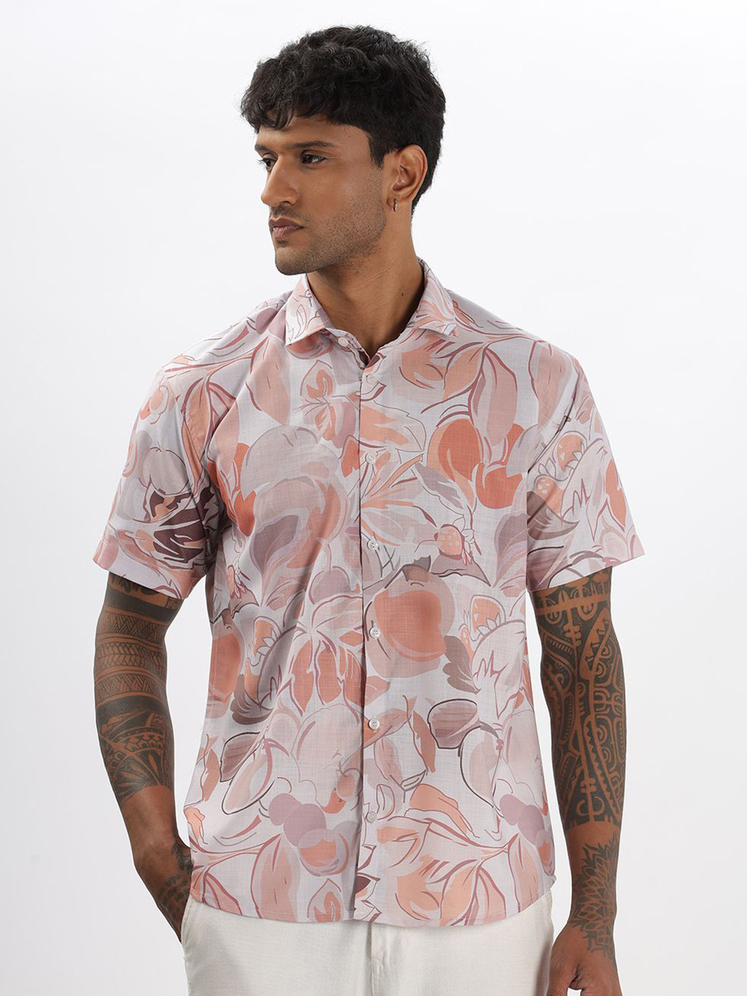 Vestirio Men Relaxed Collar Abstract Printed Casual Shirt