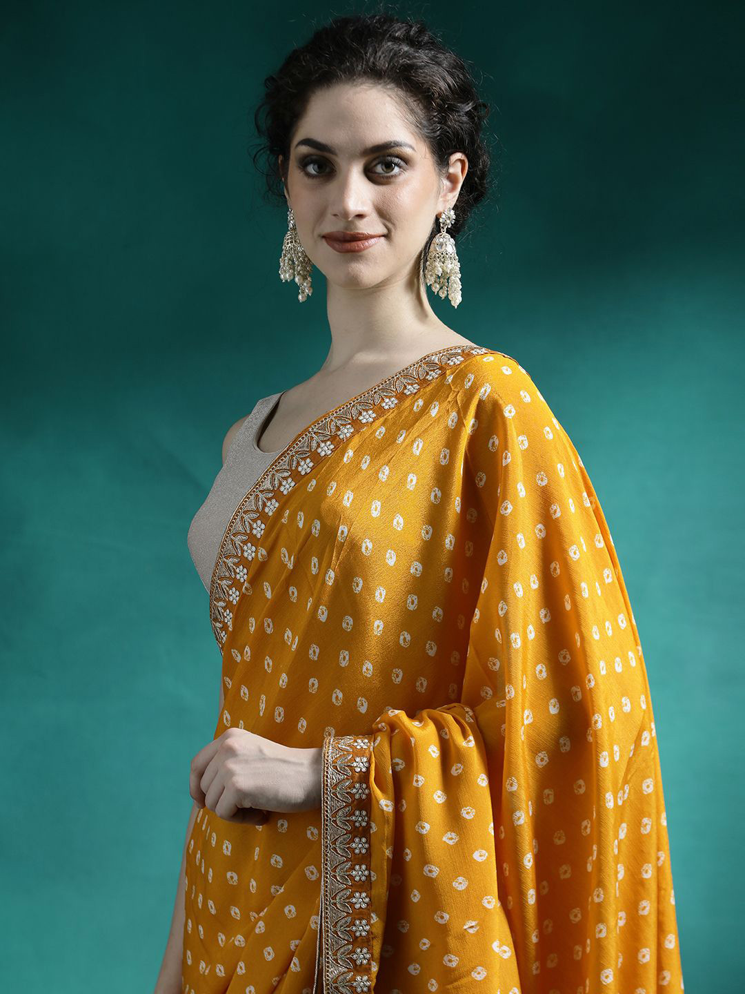 Sangria Printed Bandhej print chinon saree