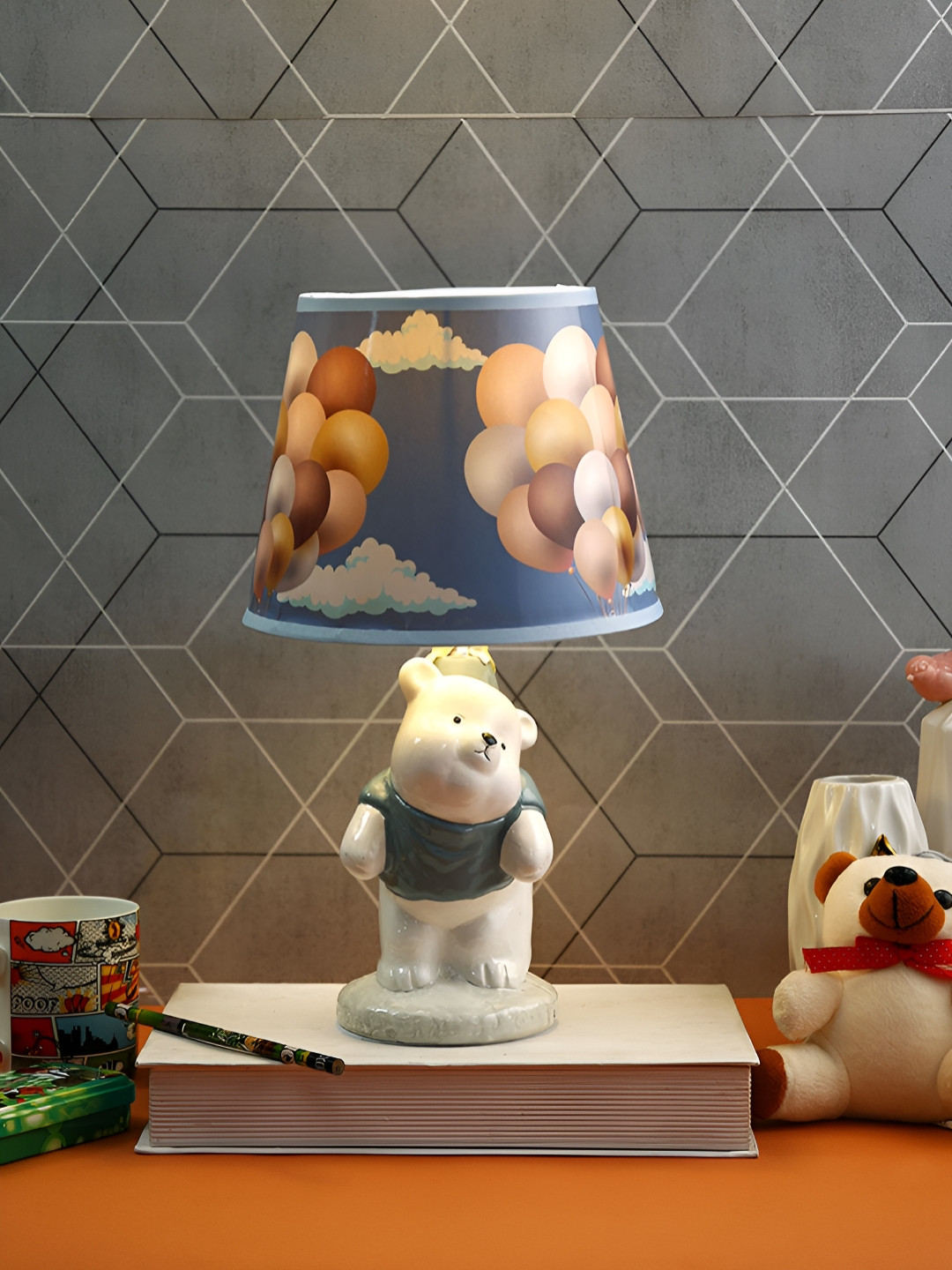 TAYHAA Blue and White Printed Ceramic Cylindrical Shaped Table Lamp