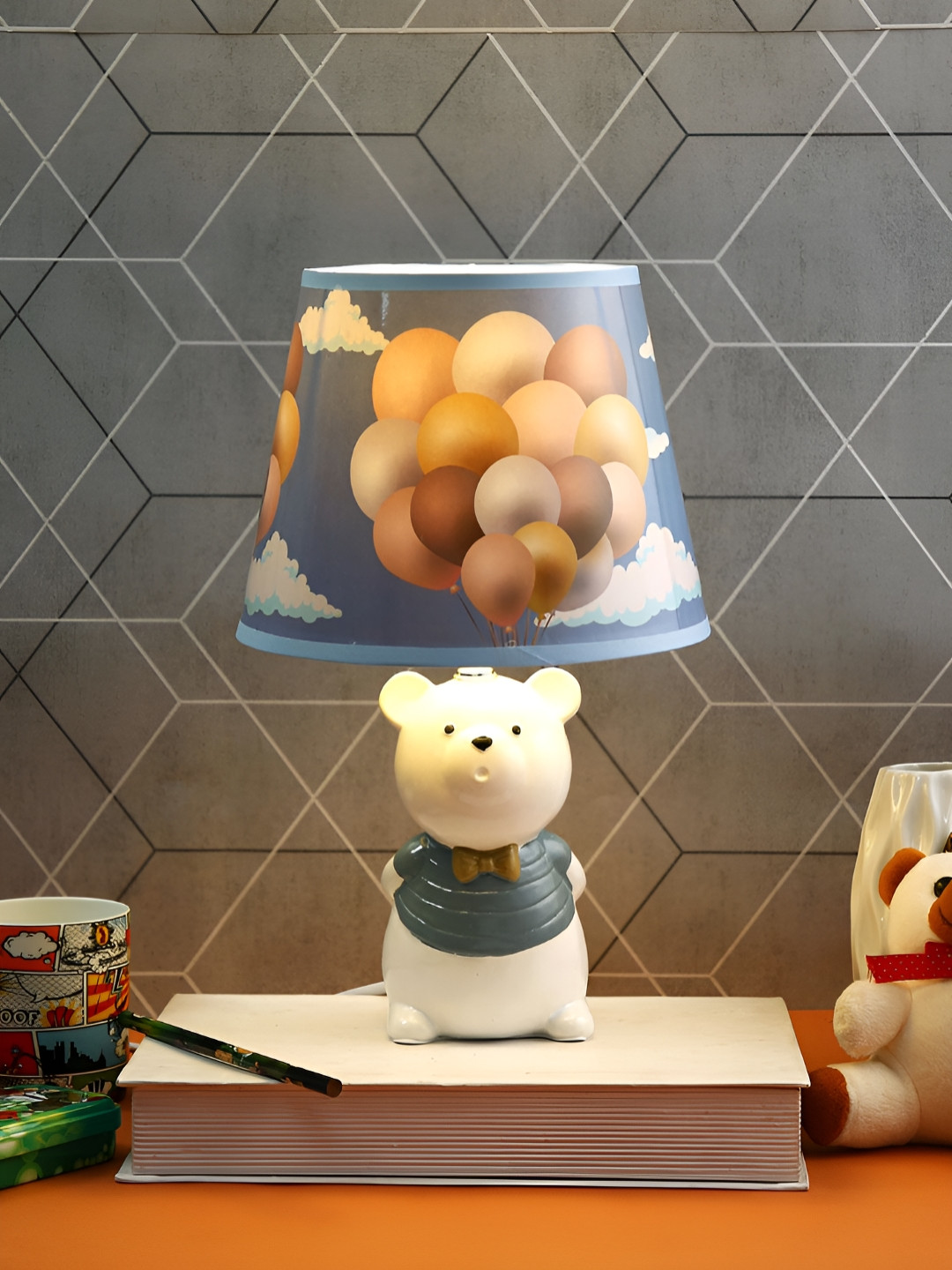 TAYHAA Blue and White Printed Ceramic Cylindrical Shaped Table Lamp