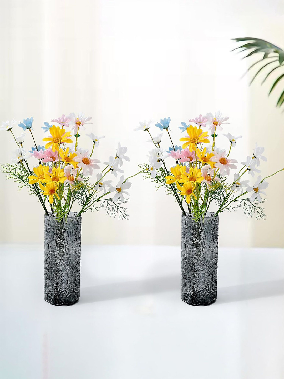 Nostrae by Ekhasa Grey 2 Pieces Glass Durable Vases