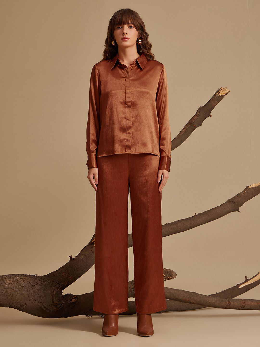 Kazo Women Standard Spread Collar Solid Formal Shirt