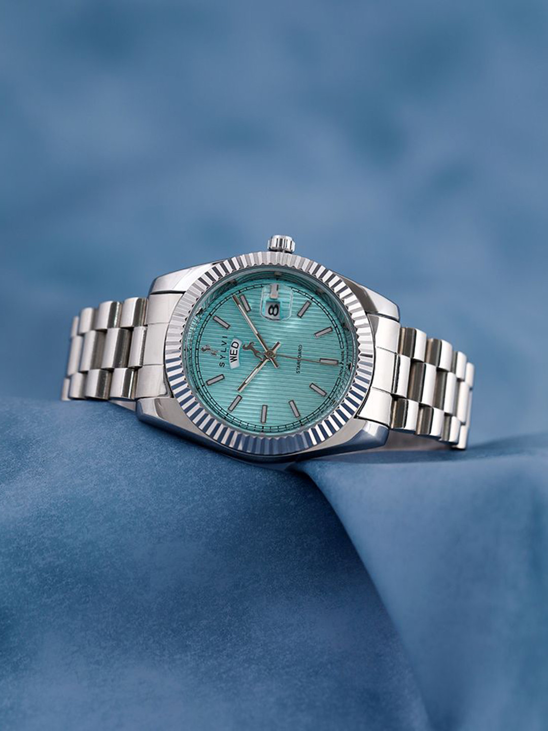 Sylvi Men Patterned Dial & Stainless Steel Straps Analogue Multi Function Watch STB-Electricblue