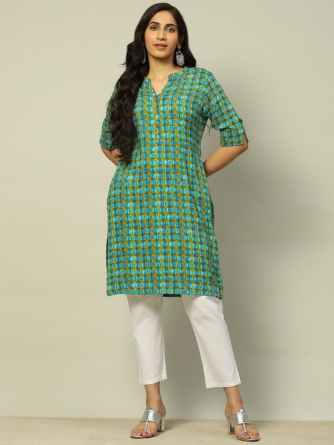 Rangriti Geometric Printed Mandarin Collar Straight Kurta