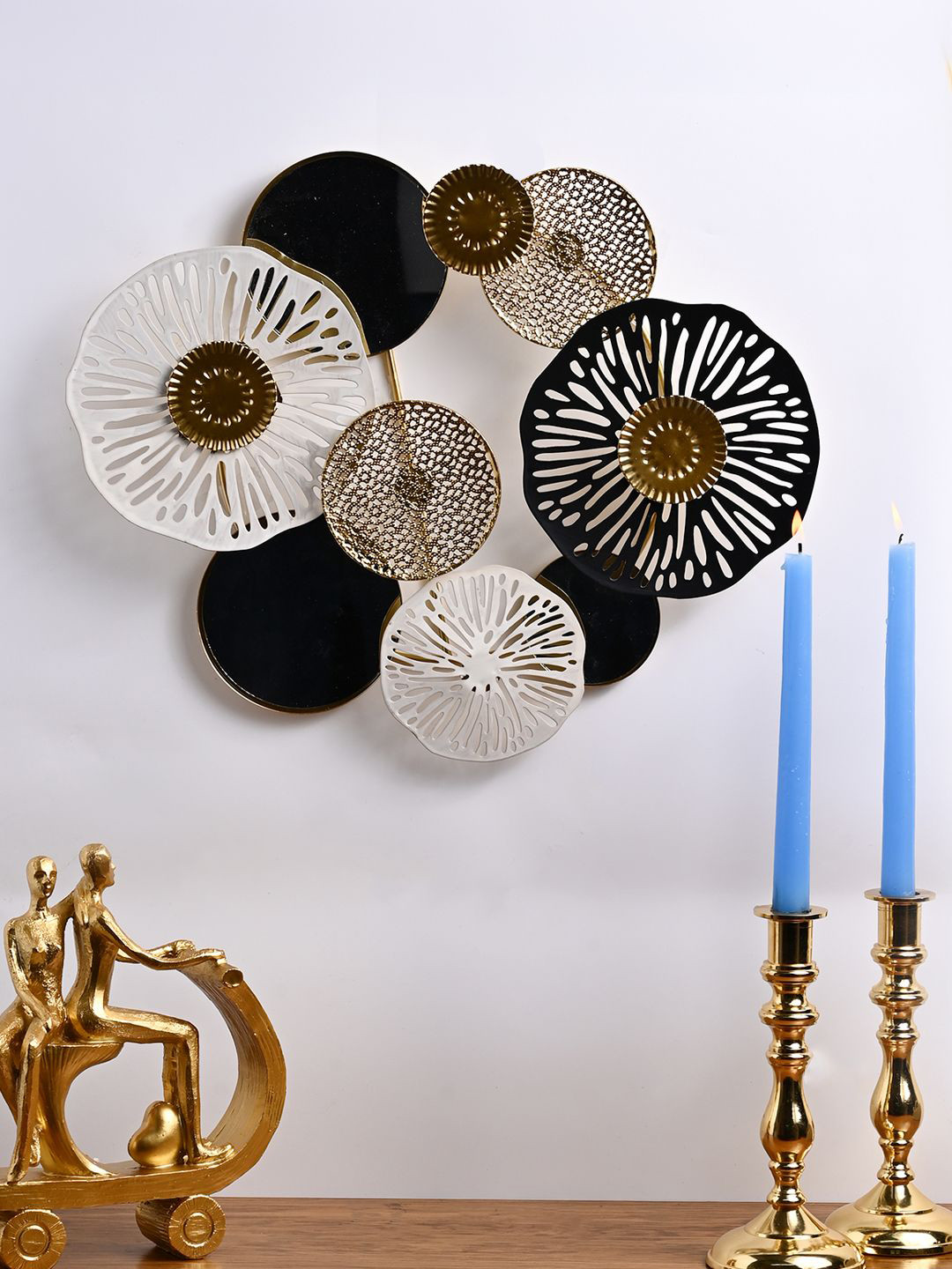 MARKET99 Wall Plaque With Round Shape and Glossy Finish Metal Signs and Plaques-14.2In