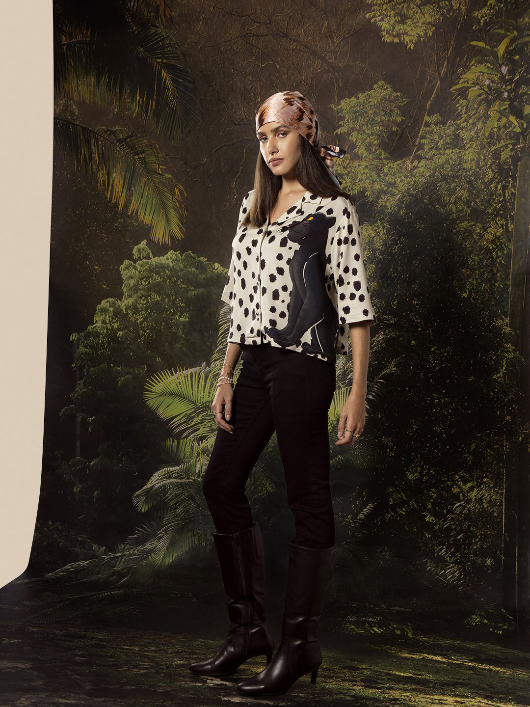 Vero Moda Women Cuban Collar Animal Printed Cotton Oversized Casual Shirt