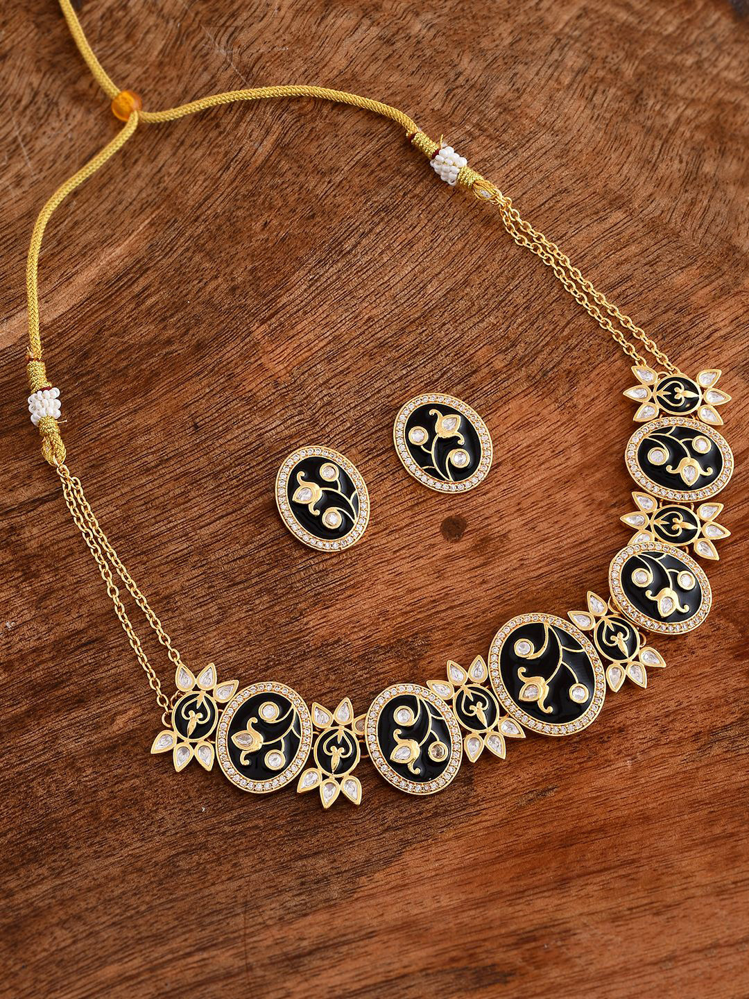 Voylla Pashmina Nyasia Gold-Plated Kundan-Studded Jewellery Set