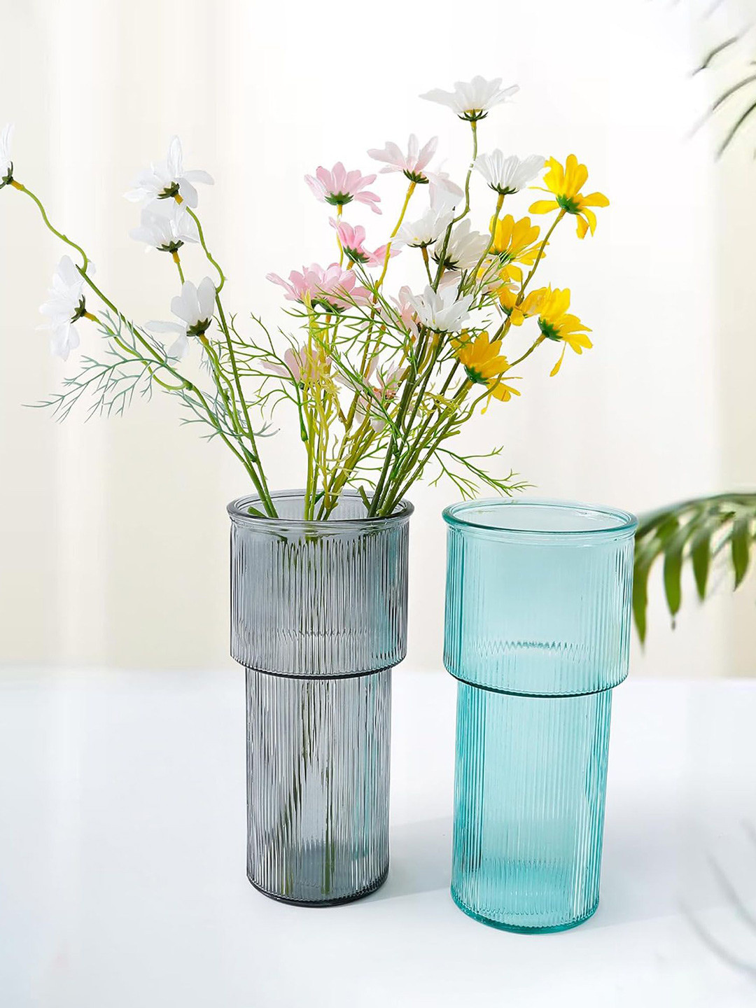 Nostrae by Ekhasa Grey & Blue 2 Pieces Glass Flower Vases