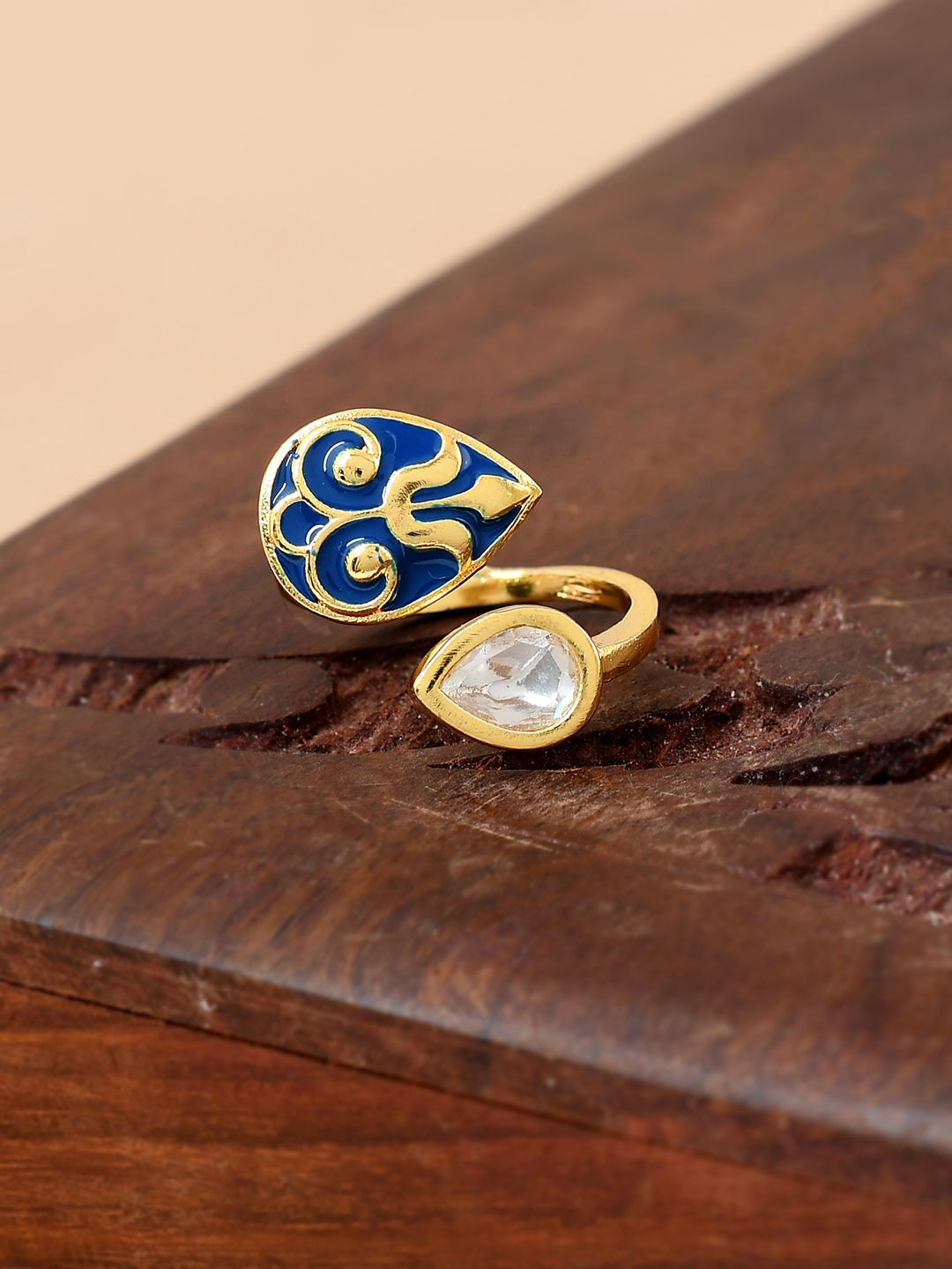 Voylla Gold-Plated Pashmina Rimsh Kundan-Studded Adjustable Finger Ring