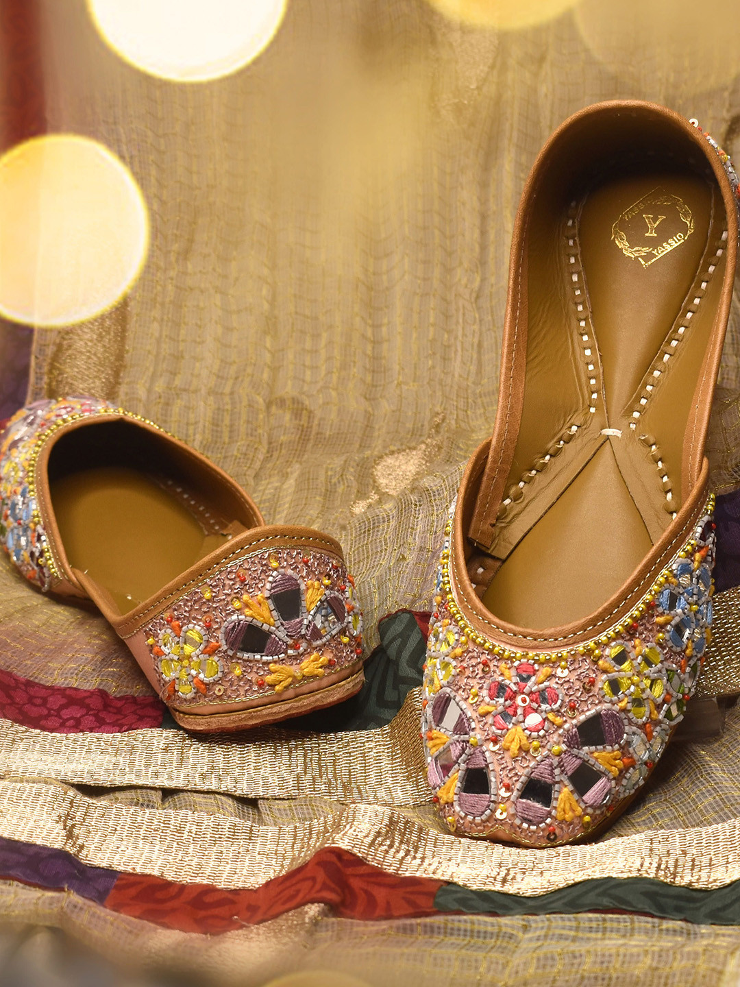 YASSIO Embellished Round Toe Arwa Jutti Mojaris