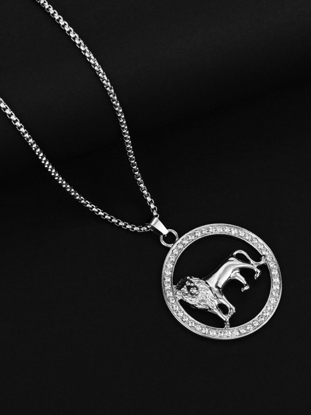 KRENOZ Sliver-Plated Stone-Studded Pendant With Chain