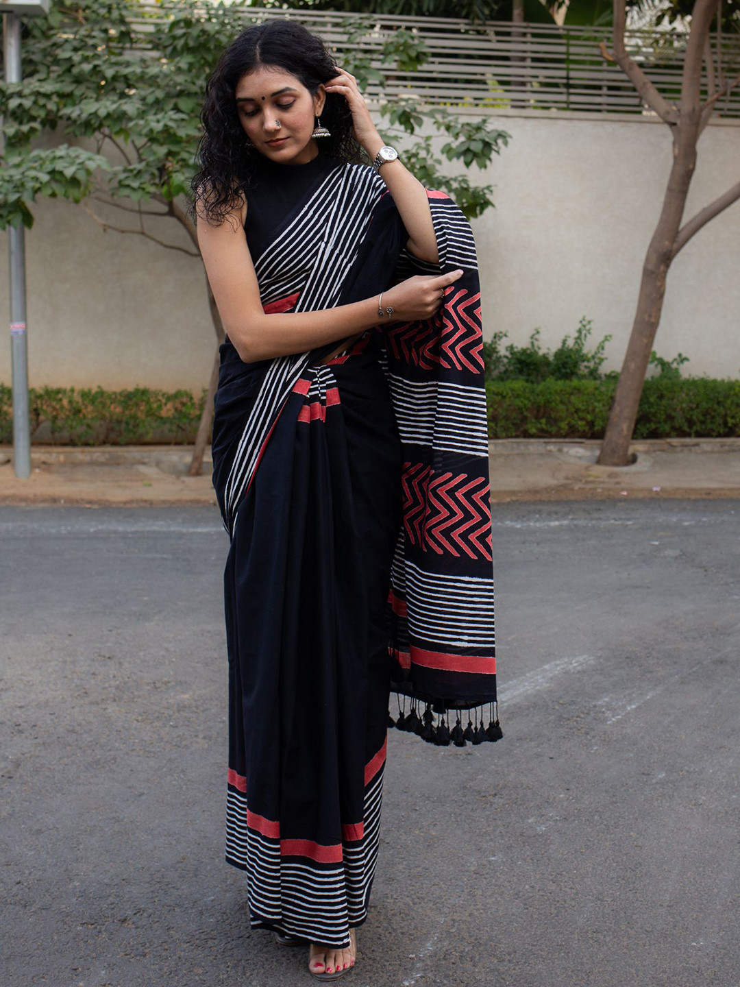 Moora Striped Pure Cotton Block Print Saree
