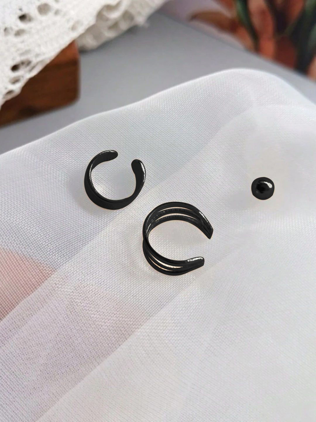 FIMBUL Set Of 3 Studs And Ear Cuff Earrings