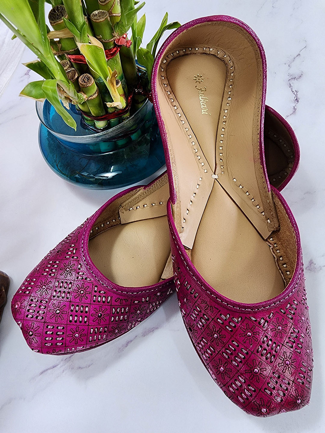 Fulkari Women Ethnic Textured Leather Mojaris