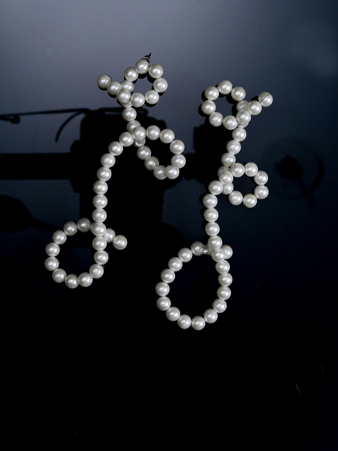 MODARTA Elegant Pearl Drop Earrings