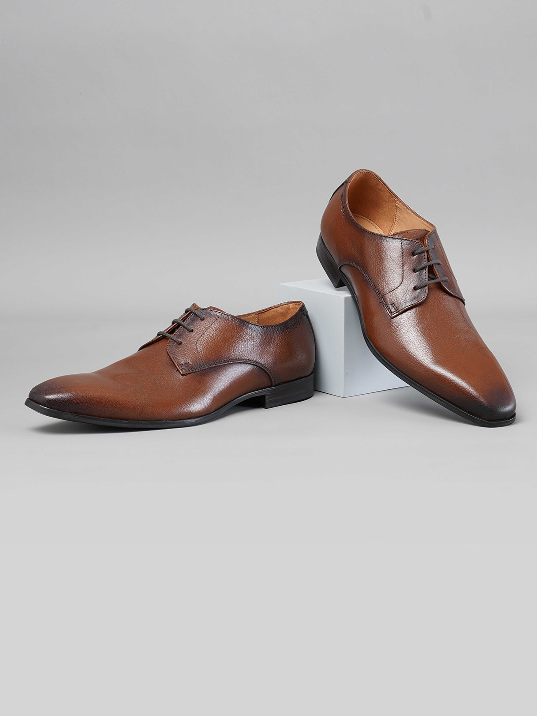 Ruosh Men Leather Formal Derbys