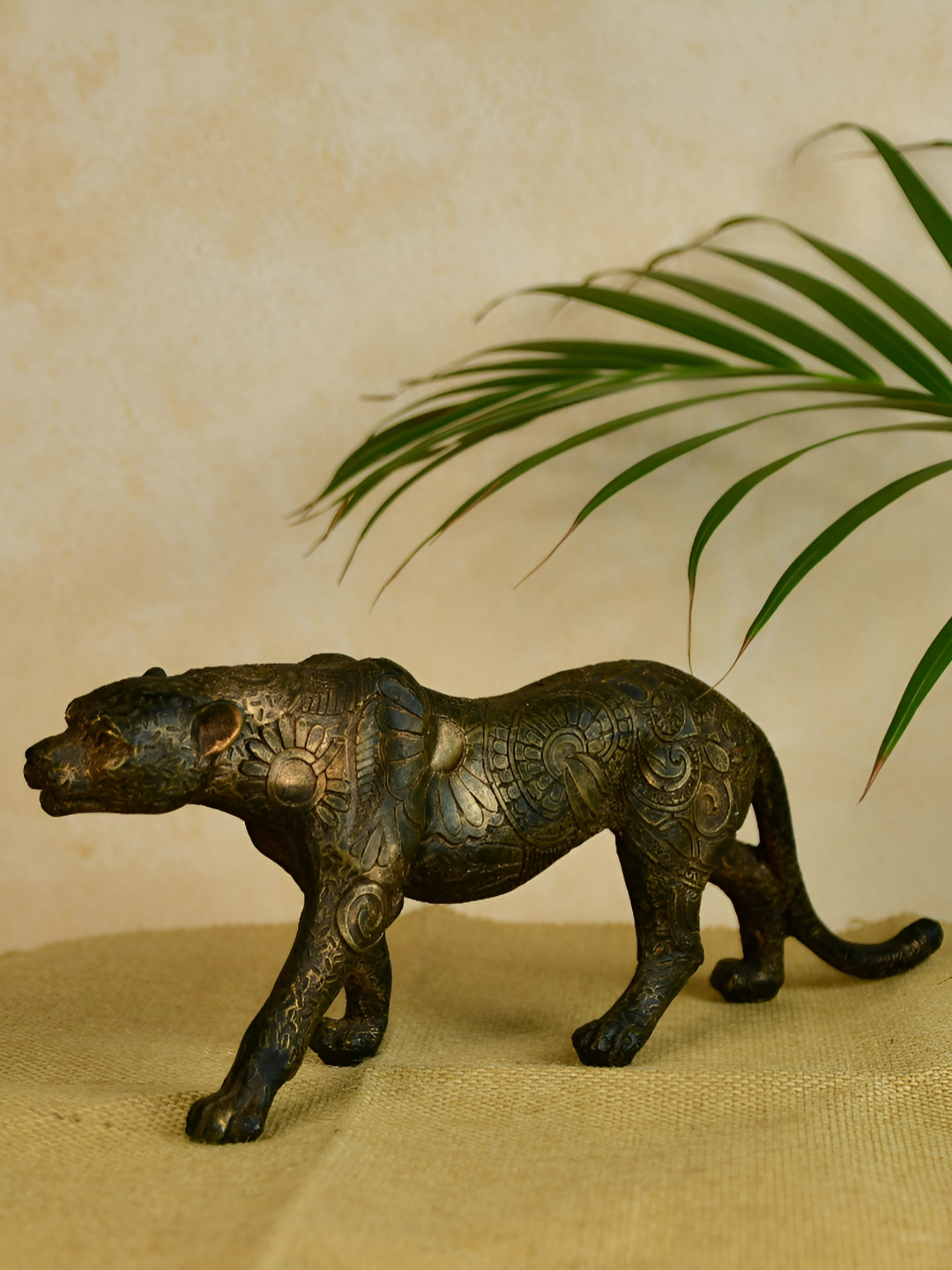 SOWPEACE Panther Black Polyresin Natural Living Room Small Showpiece - 2 Inches