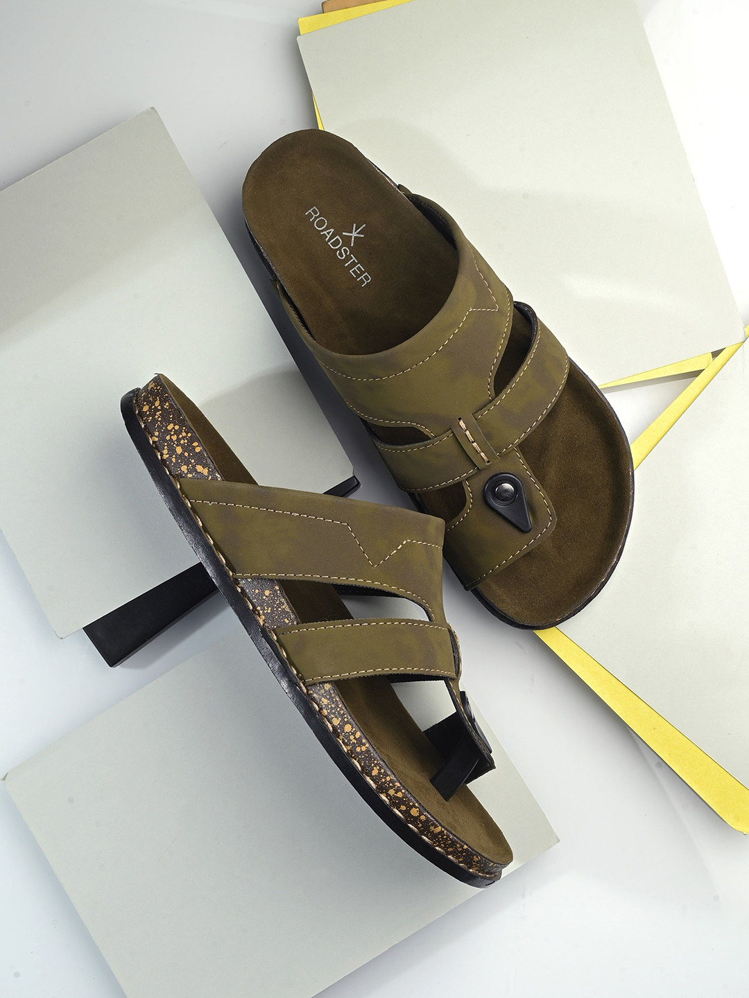 The Roadster Lifestyle Co Men Slip-On Sandals