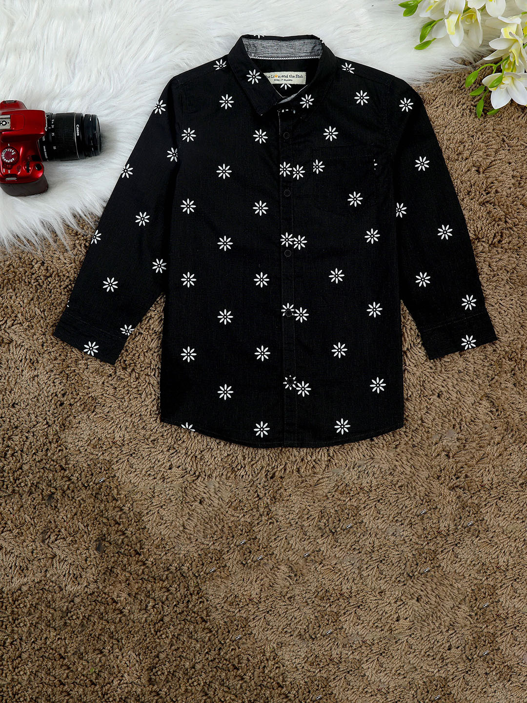 The Lion and The Fish Boys Relaxed Fit Retro Flower Print Full Sleeve