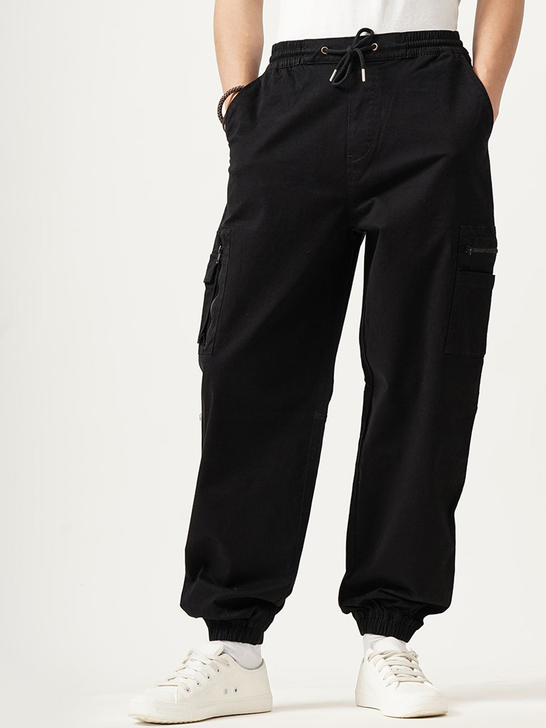 British Club Men Relaxed Loose Fit Low-Rise Cargo Joggers