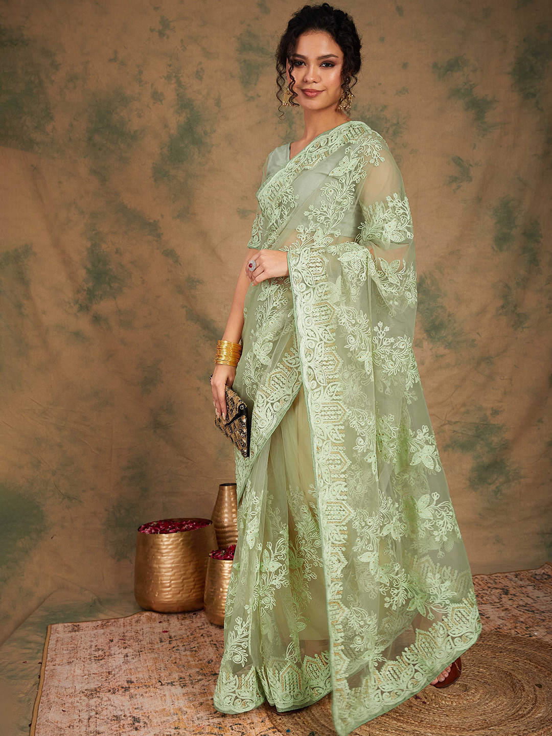 SHADOW & SAINING Embroidered Floral Net Saree