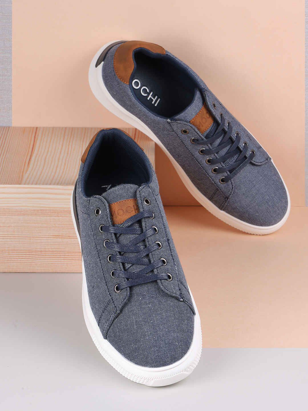 Mochi Men Woven Design Round Toe Skate Shoes