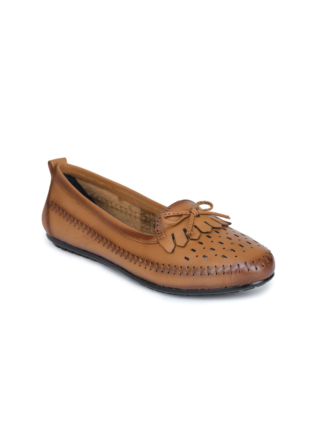 Zoom Shoes Women Woven Design Leather Loafers