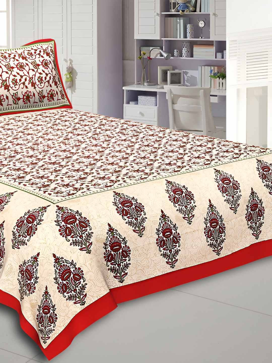 BED-SHEET.COM Red & Green Printed 144 TC Cotton King Bedsheet With 2 Pillow Covers