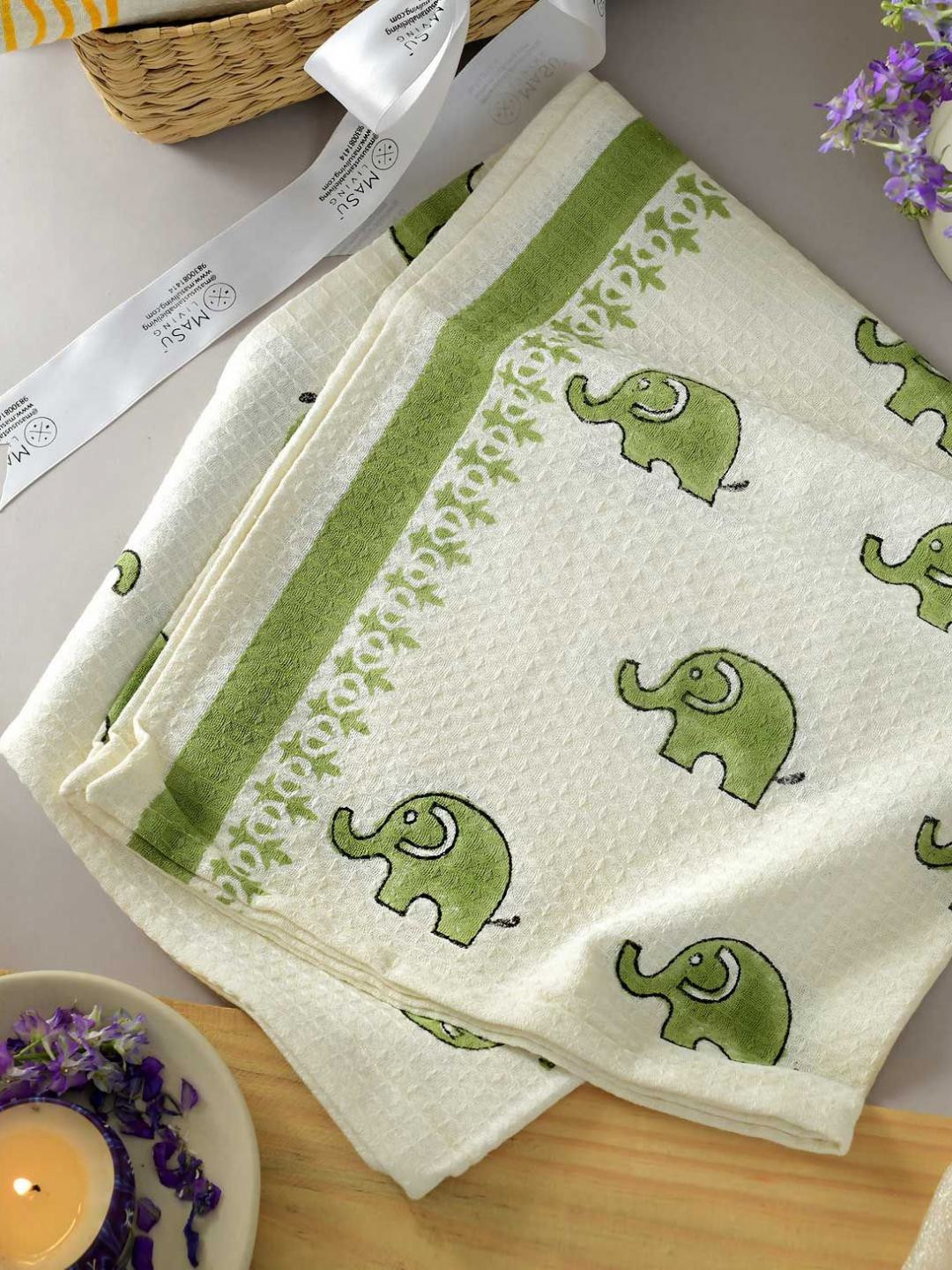 MASU LIVING White & Green Elephants Printed Cotton 380 GSM Bath Towel