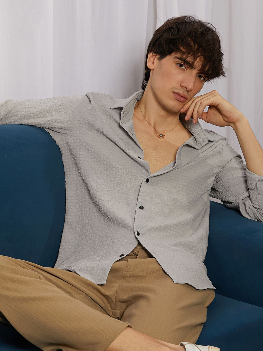 CAHOOT Men Comfort Spread Collar Solid Casual Shirt