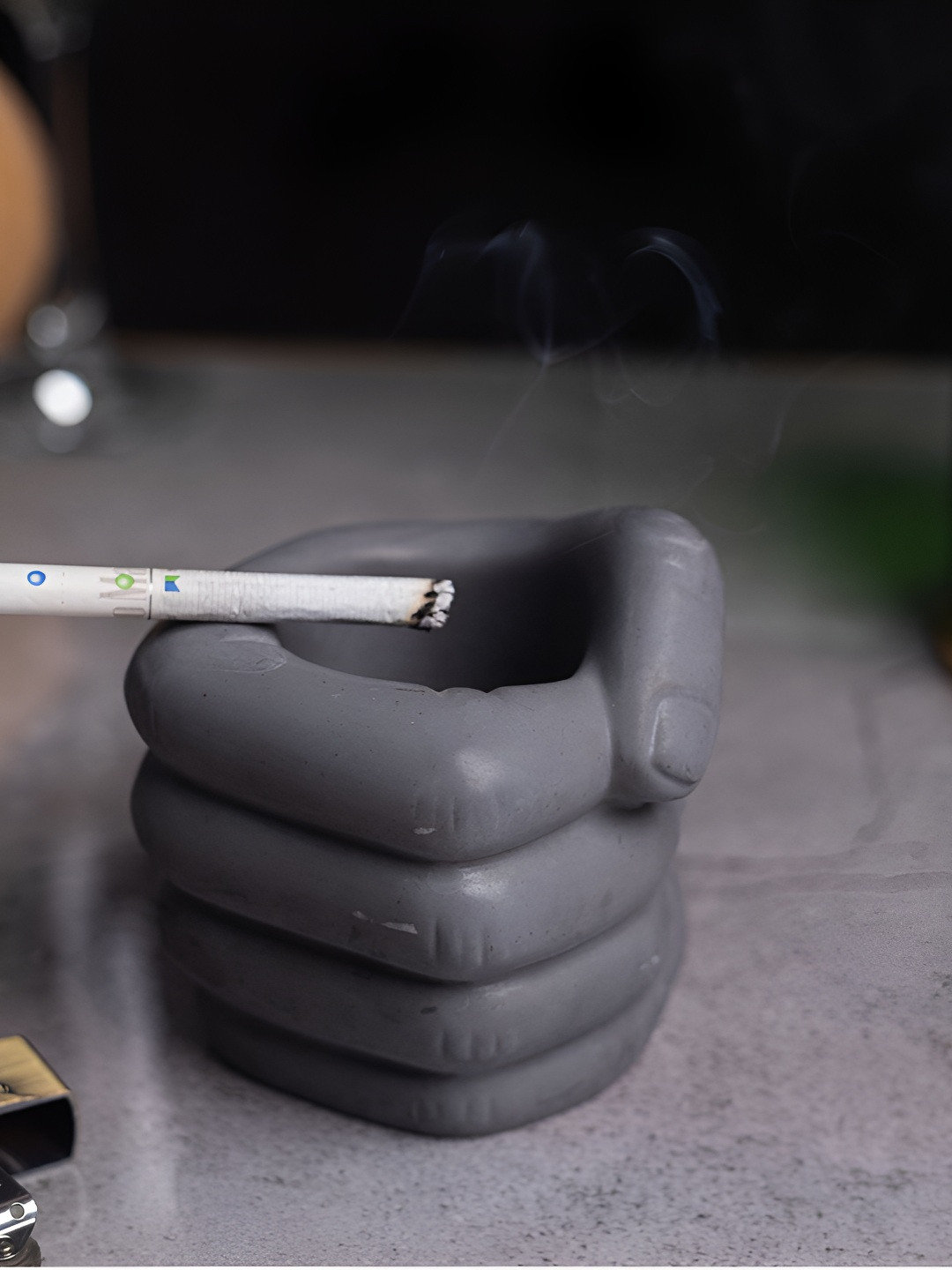 Greyt Grey Stoneware Hand-shaped Concrete Ash Tray