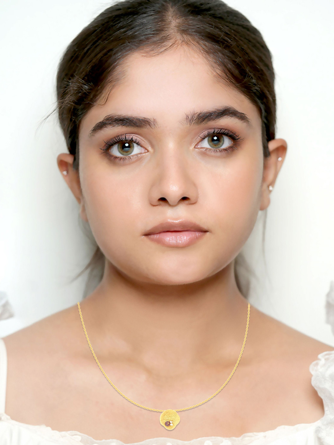 BHIMA BIS HUID 22K Oceana Pearl Shell Pendant Chain