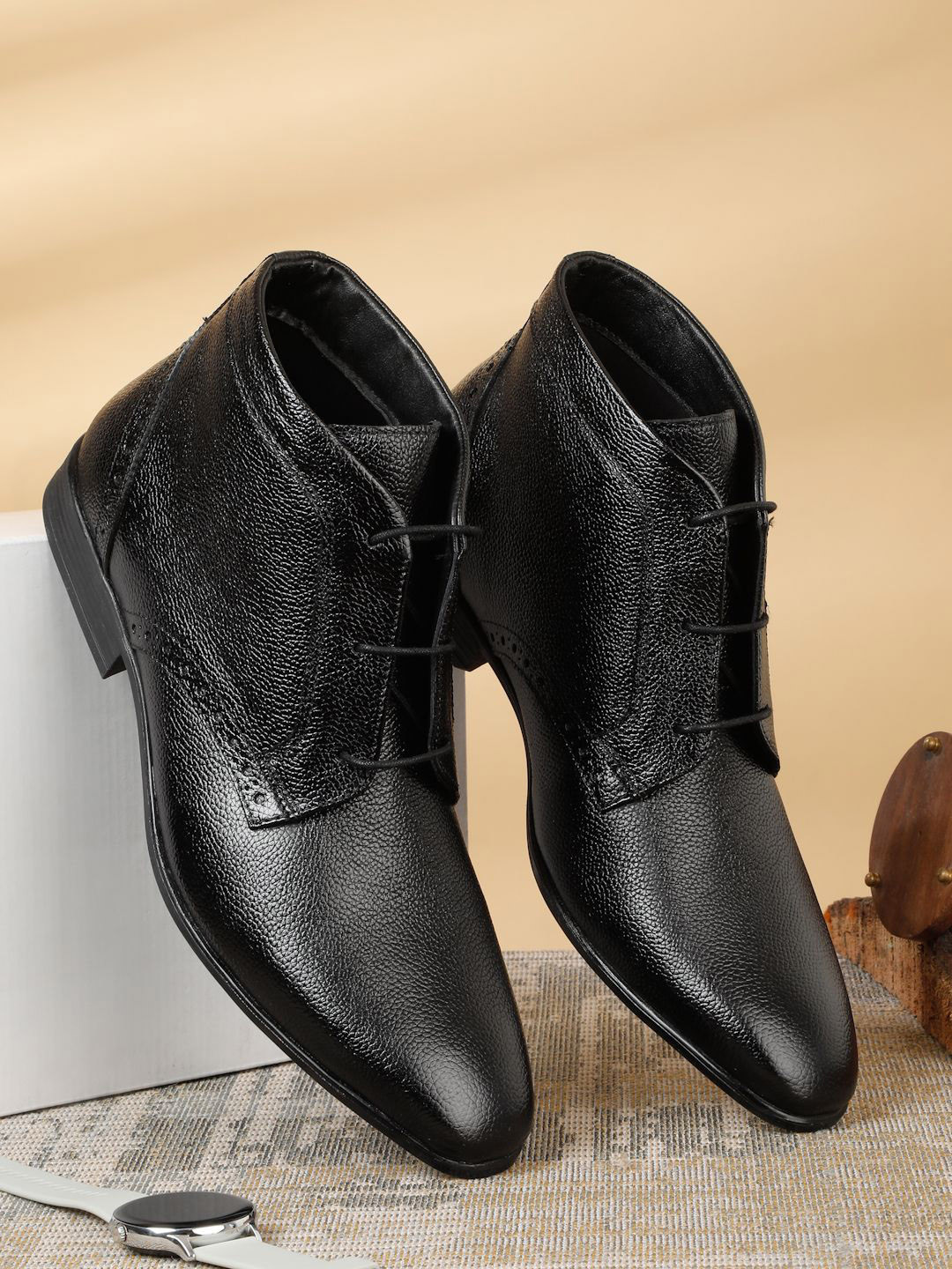 Teakwood Men Leathers Mid-Top Block-Heeled Boots