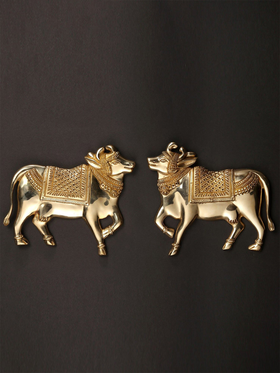 Exotic India Pair of Kamadhenu Cow Idol Brass Glossy Spiritual Wall Decor-6.9In