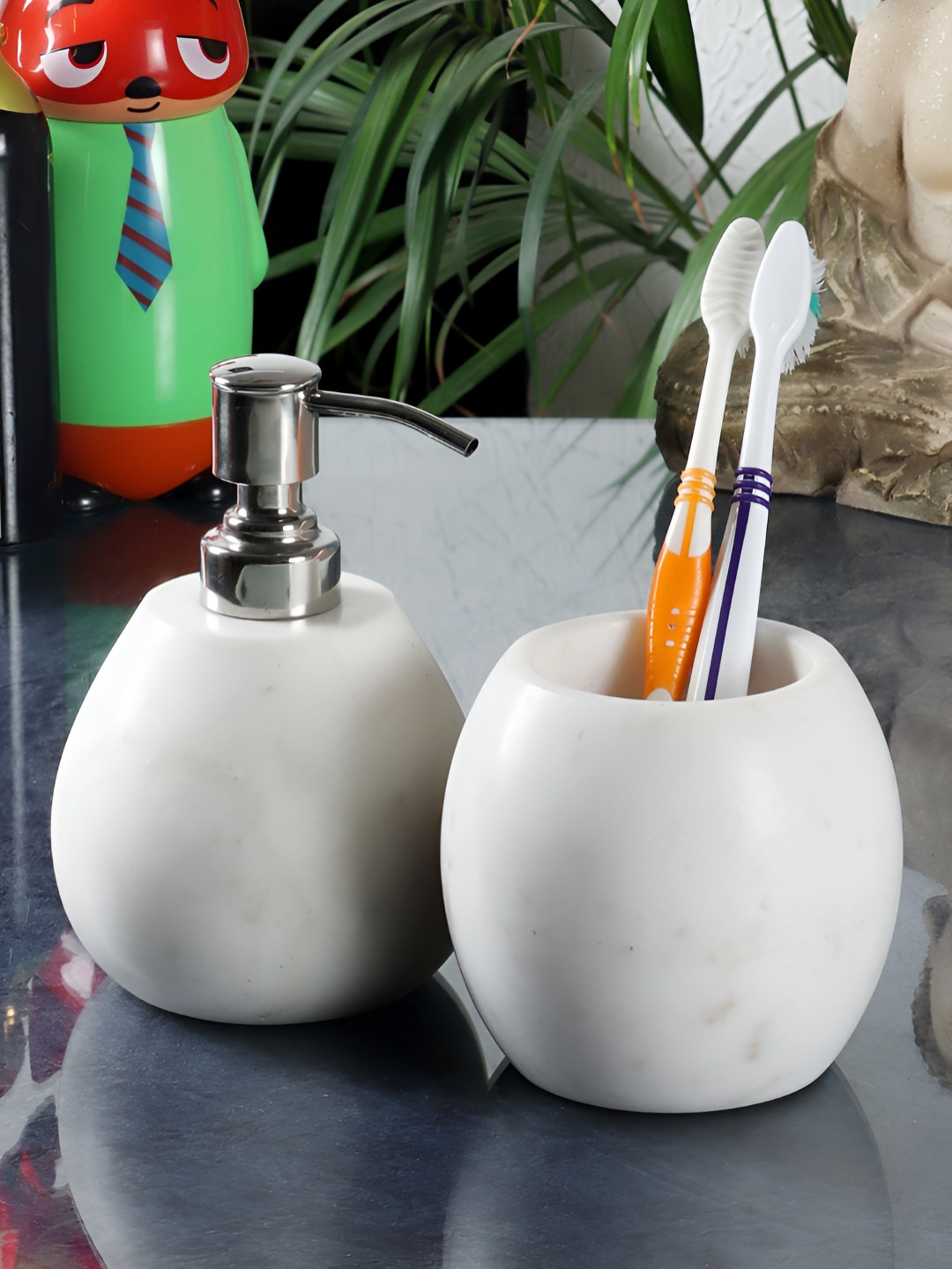 NikkisPride White & Silver-Toned 2 piece Solid Marble Bath Accessories Set