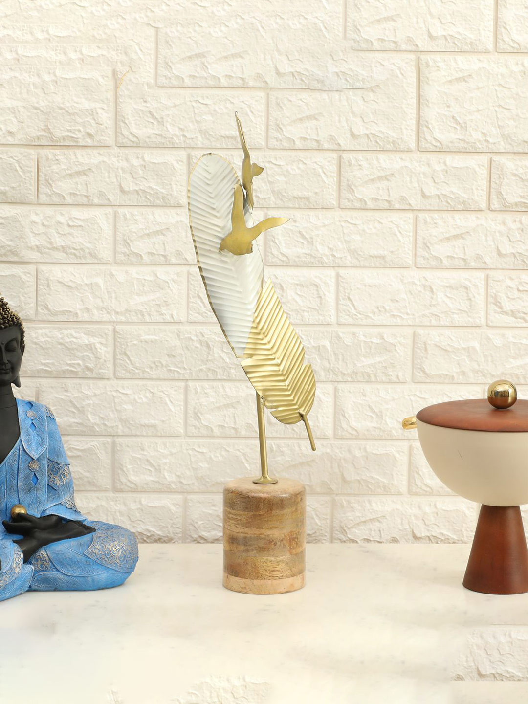 vedas F-Feather on Bird Gold Metal Metallic Living Room Large Showpiece - 22.8 Inches