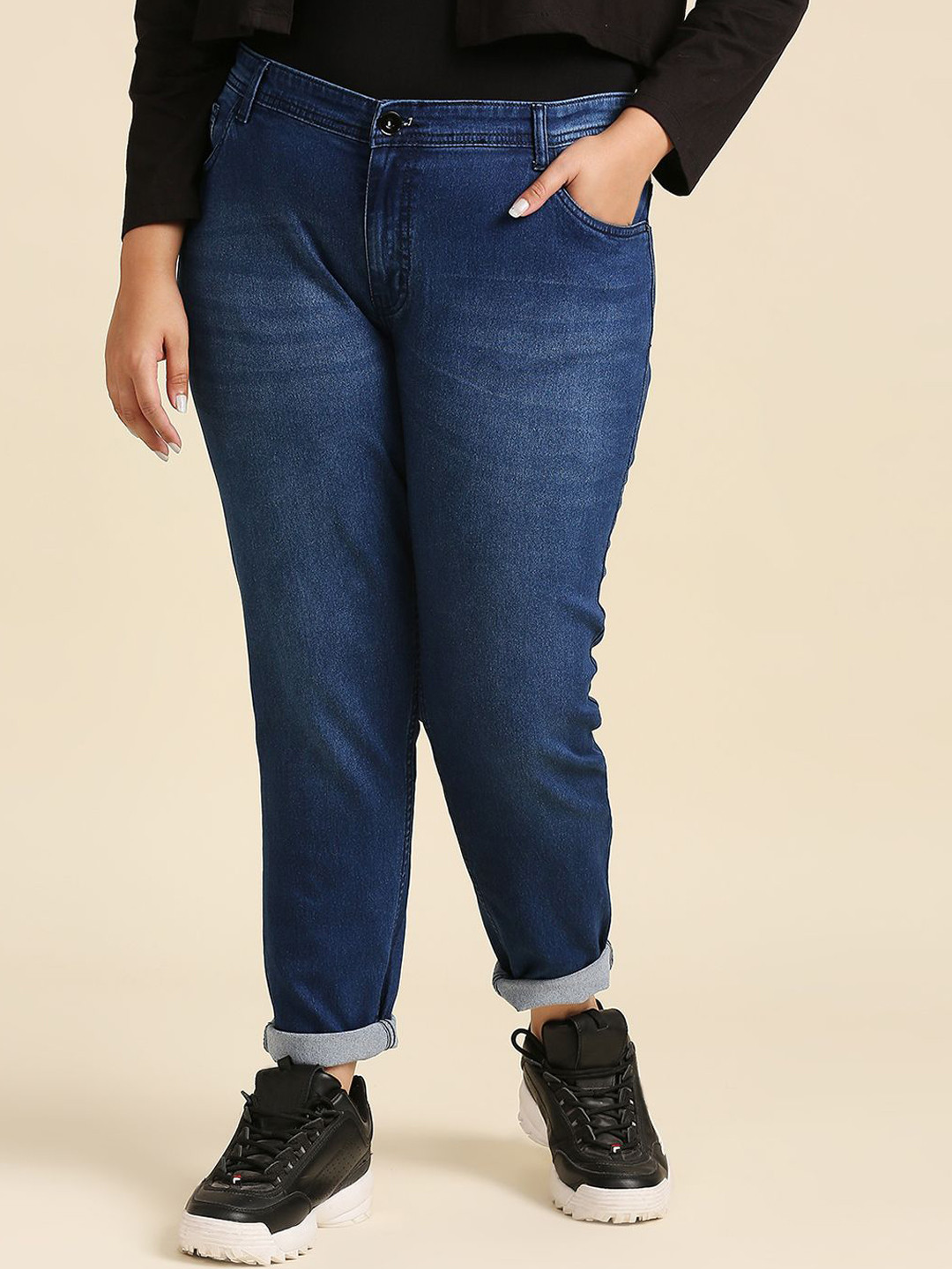 High Star Women Plus Size High-Rise Light Fade Jeans