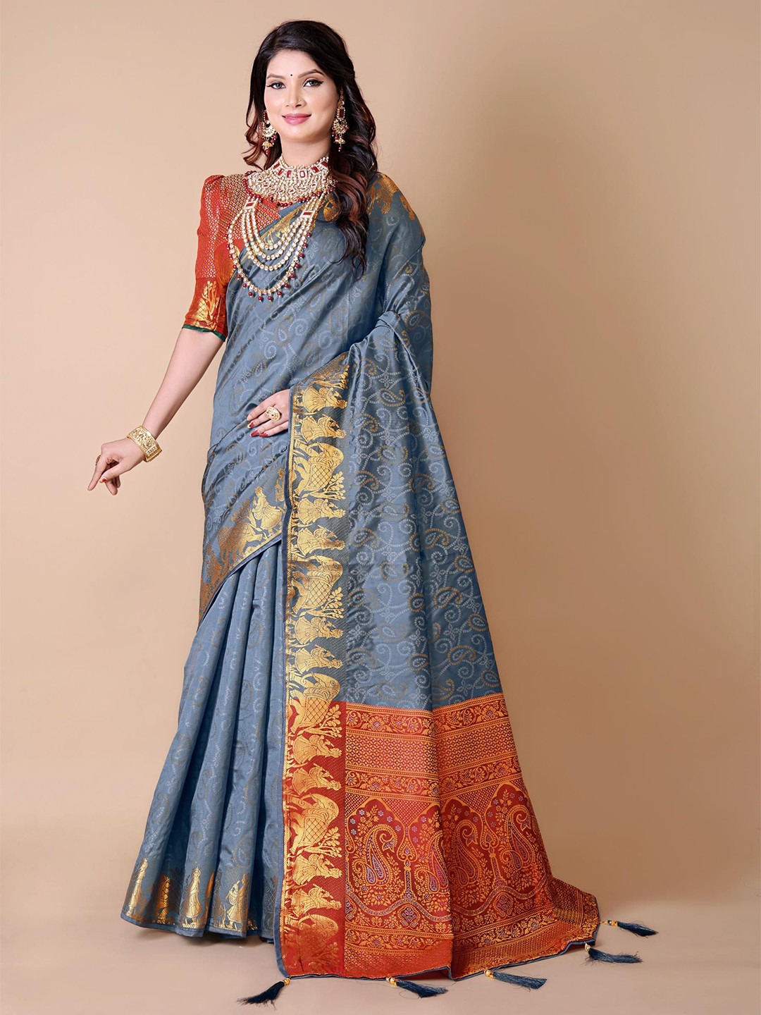 AKSH FASHION Bandhani Zari Patola Saree
