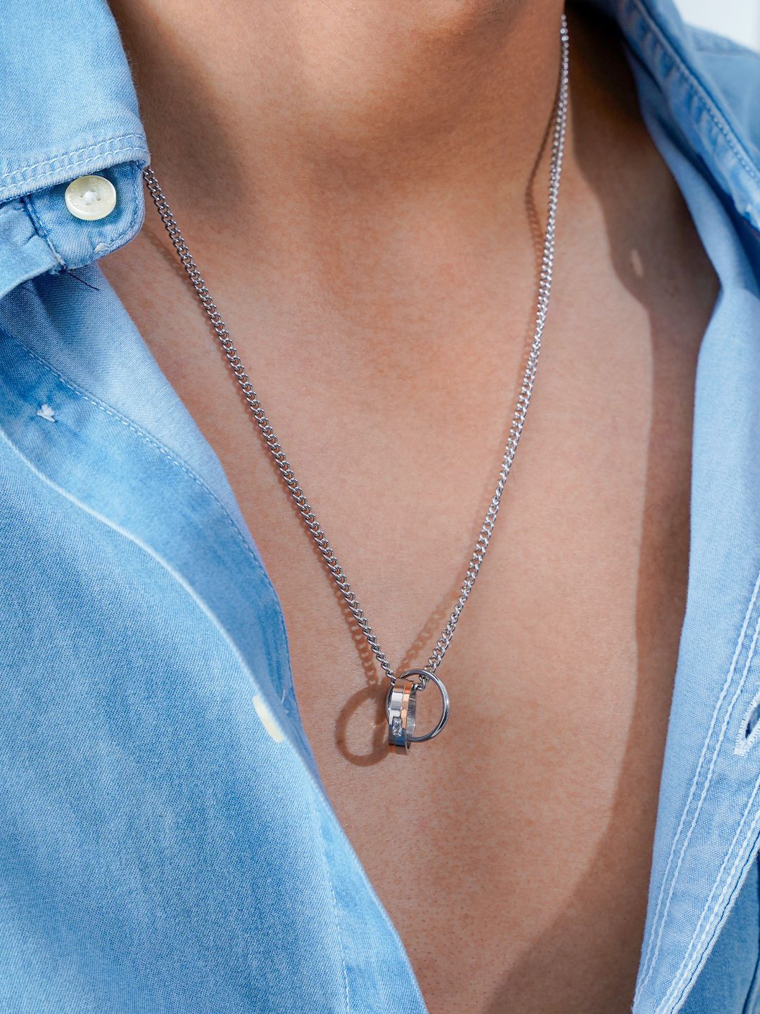 SWASHAA Jan Men Silver-Plated Circular Stainless Steel Cubic Zirconia Pendant with Chain