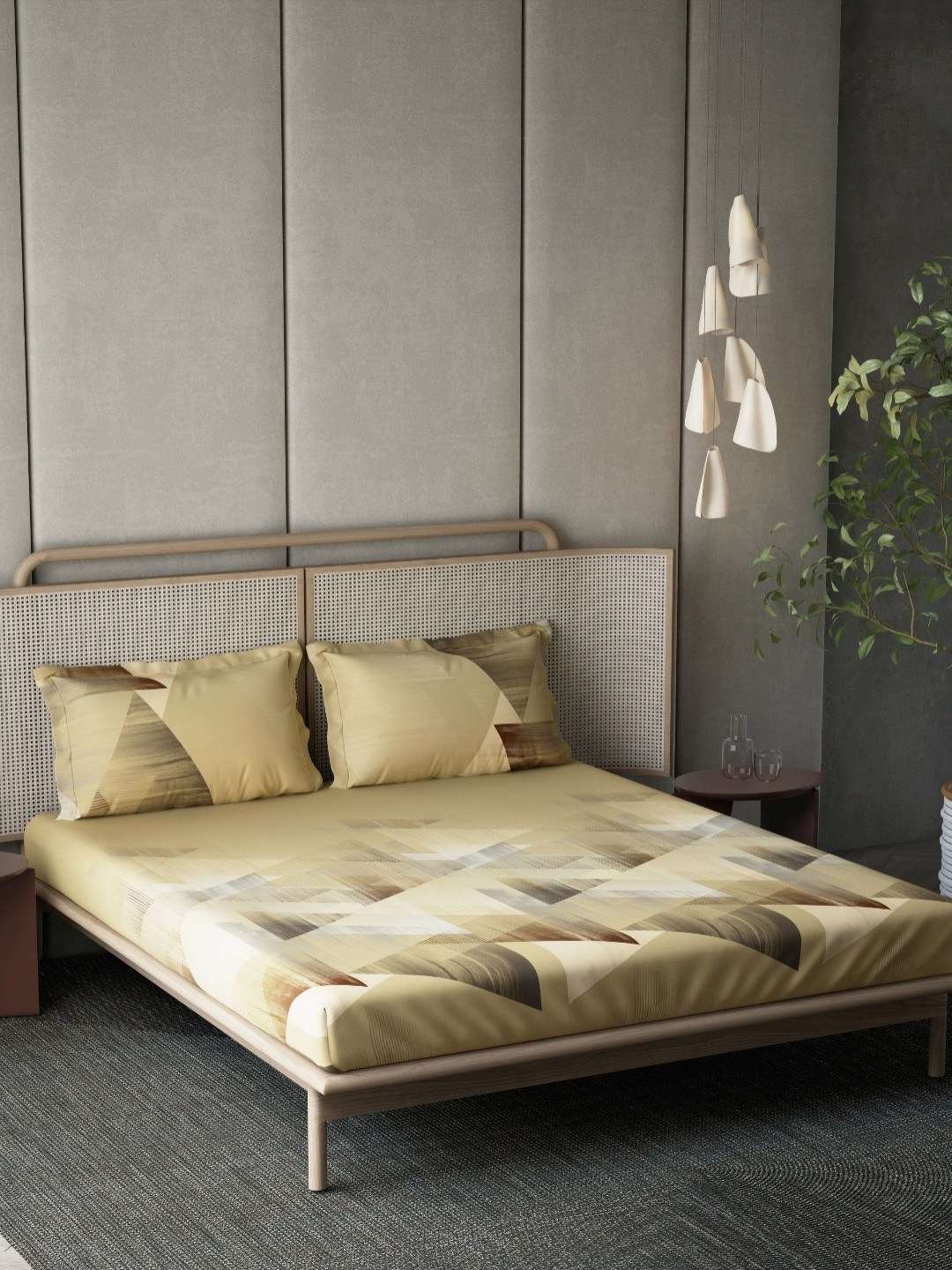DDecor Live Beautiful Brown Geometric Pure Cotton 144 TC Fitted Queen Bedsheet with 2 Pillow Covers-100 x 108 inches