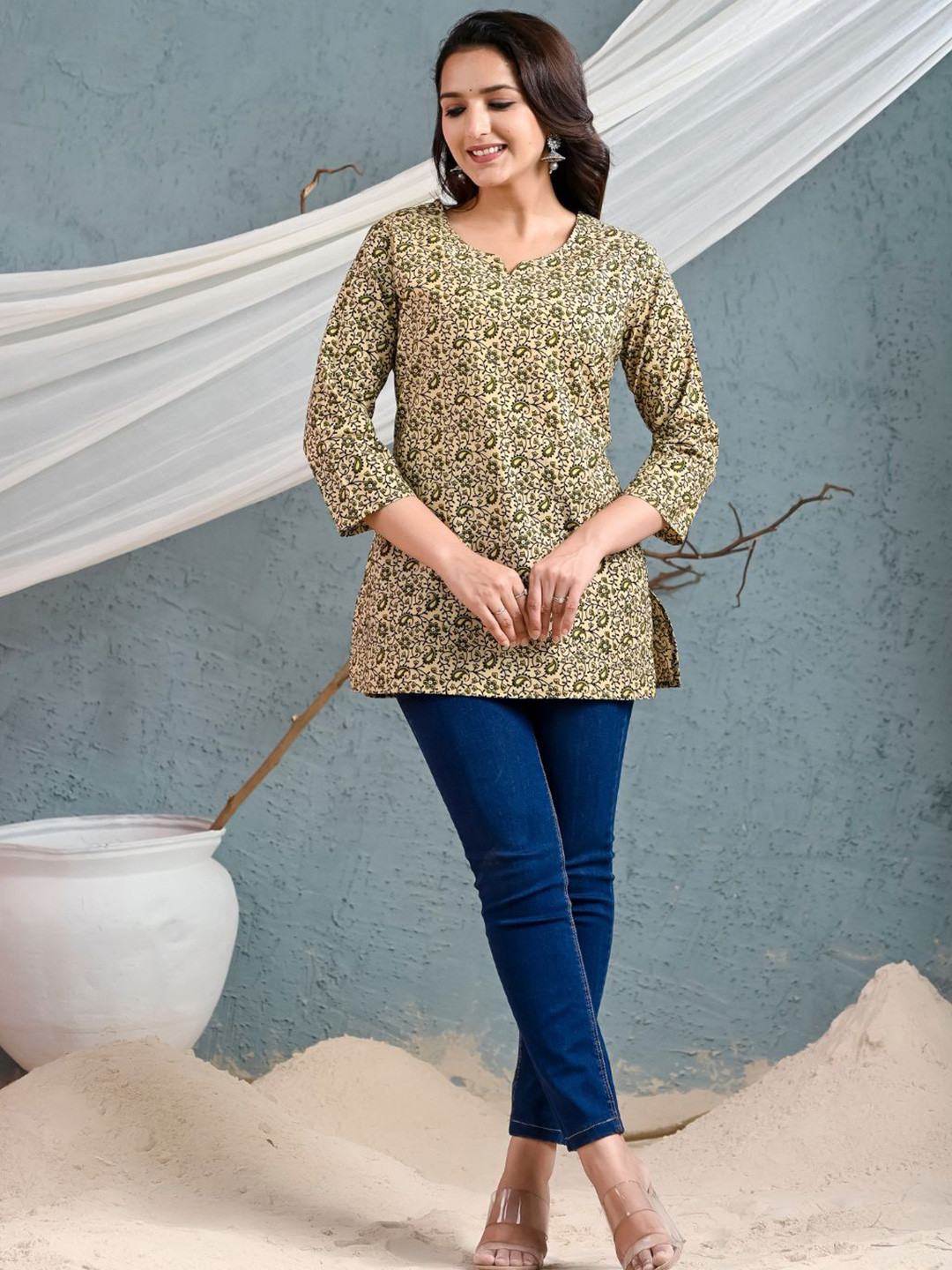 GORDHAN Women Ethnic Printed Round Neck Pure Cotton Top