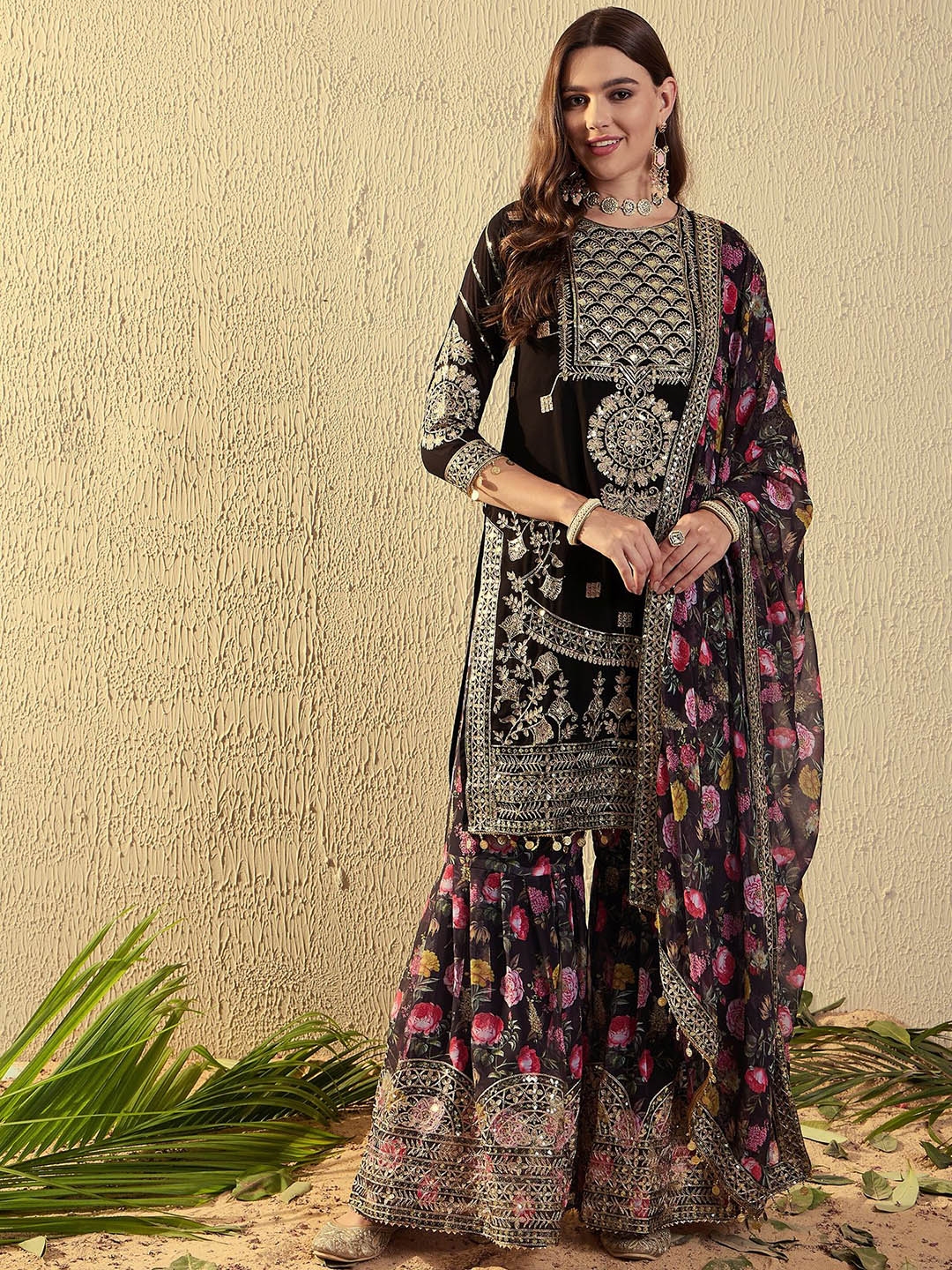 SERONA FABRICS Floral Embroidered Sequinned Straight Kurta With Palazzo & Dupatta - Kurta Sets for Women 30512095 | Myntra