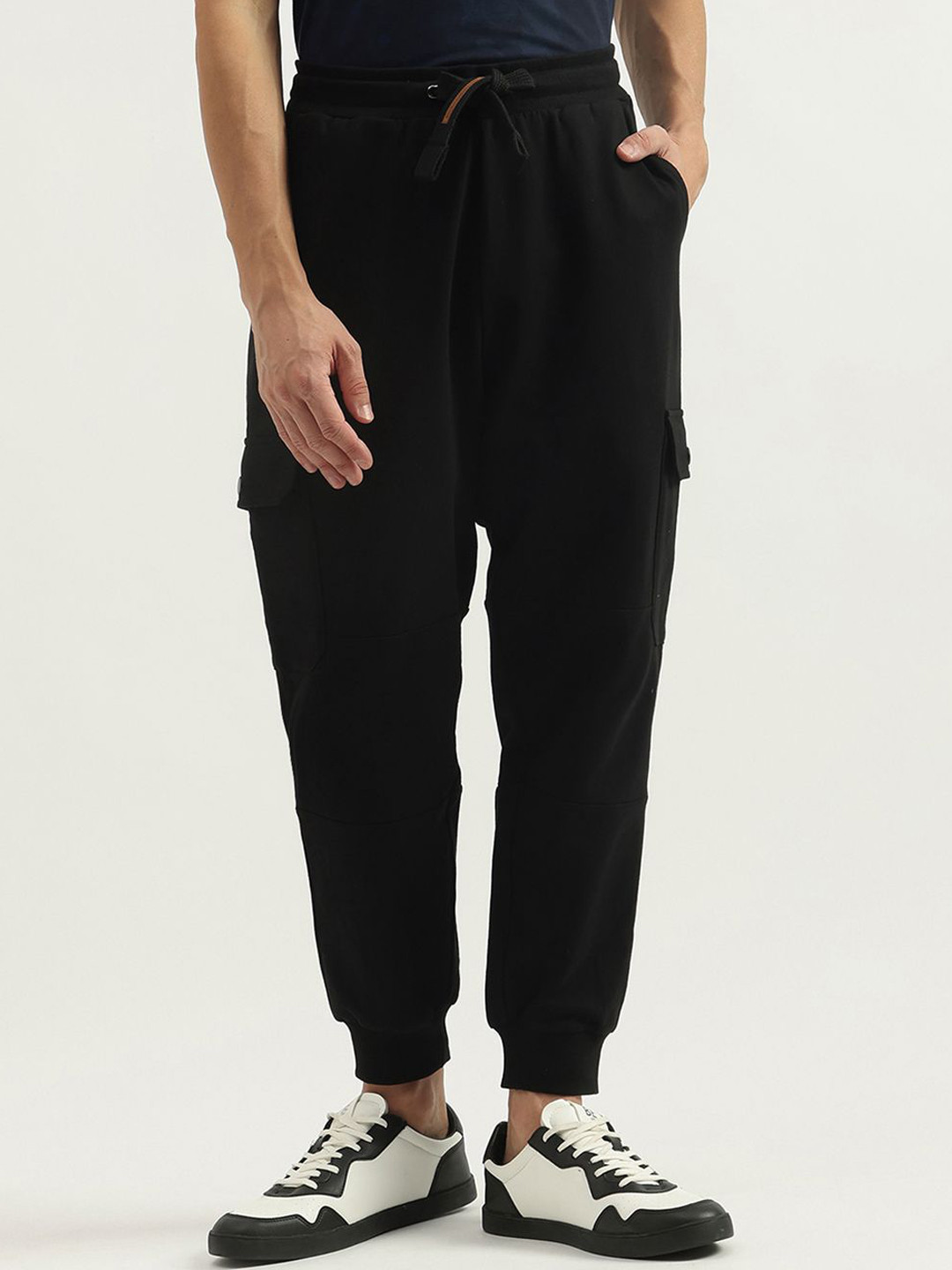 United Colors of Benetton Men Baggy -Fit Mid-Rise Pure Cotton Joggers