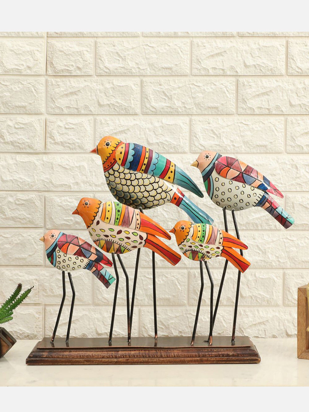 vedas W-Oni Cluster Bird Yellow Metal Metallic Living Room Large Showpiece - 0.4 Inches