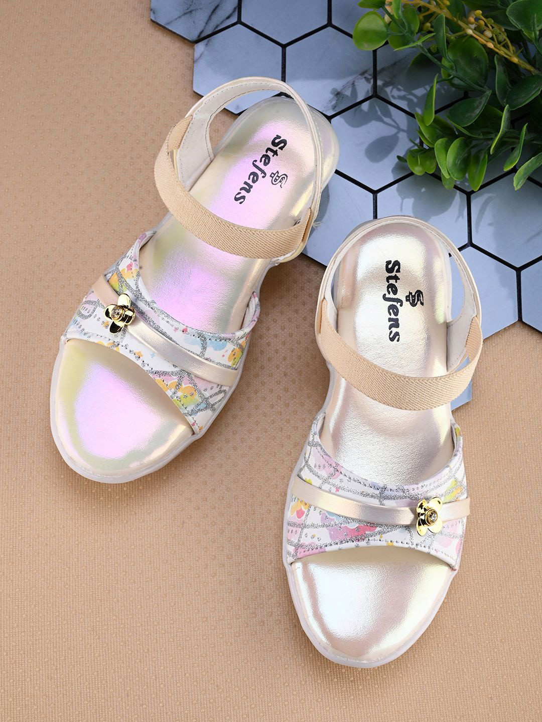 STEFENS Girls Printed Backstrap Open Toe Flats