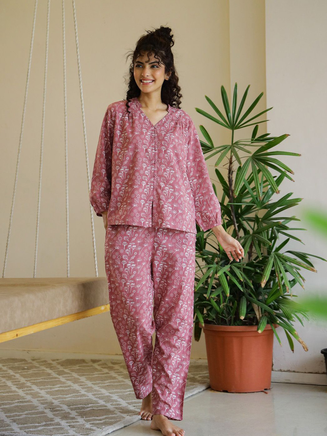 SANSKRUTIHOMES Women Pink Printed V-Neck Oversized Night Suit